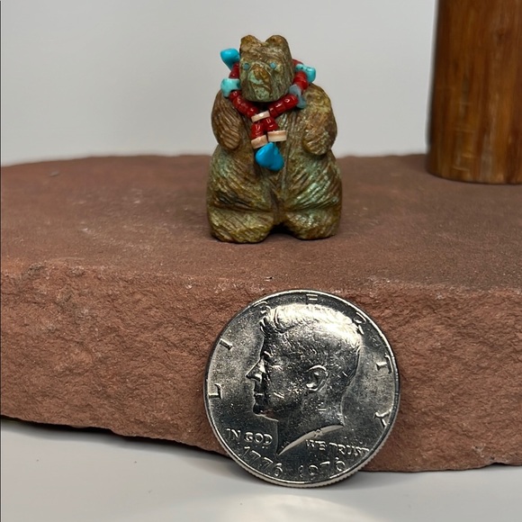 Zuni Other - Handcrafted Bear Figurine with Beaded Necklace.